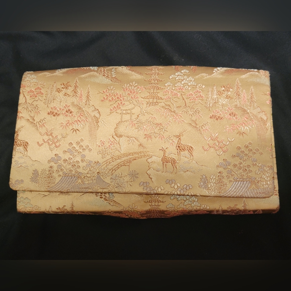 Vintage Asian clutch